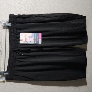 Trulfit Shorts Womens Size M Black Moisture Wicking New SPANDEX